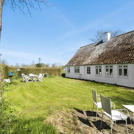 20322-samso-bakkevej-7 بيت للعطل Brundby